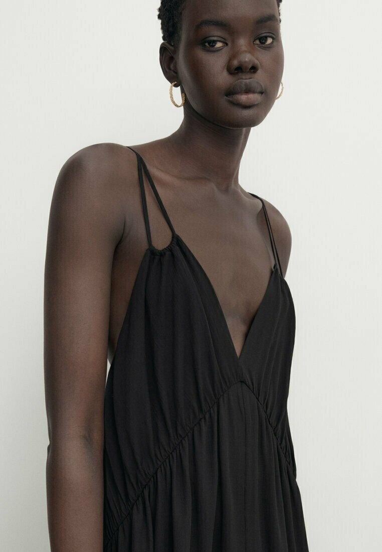 

Летнее платье Massimo Dutti, черный