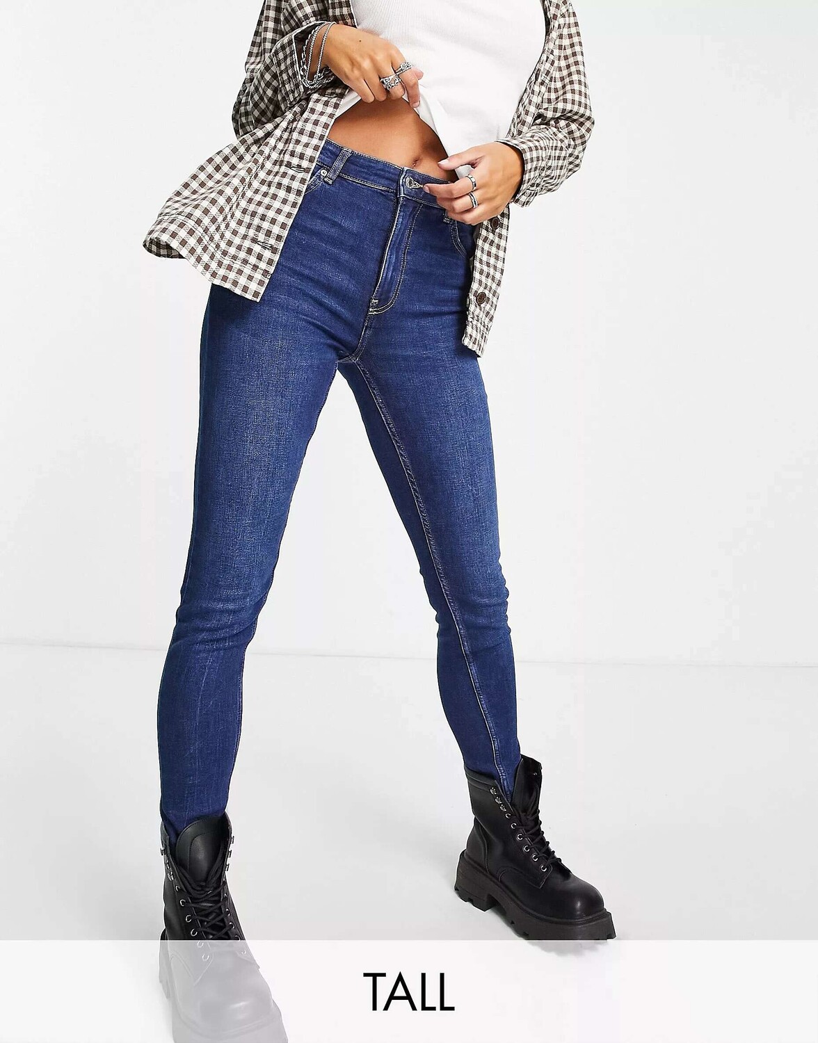 

Темно-синие джинсы скинни с завышенной талией Bershka Tall