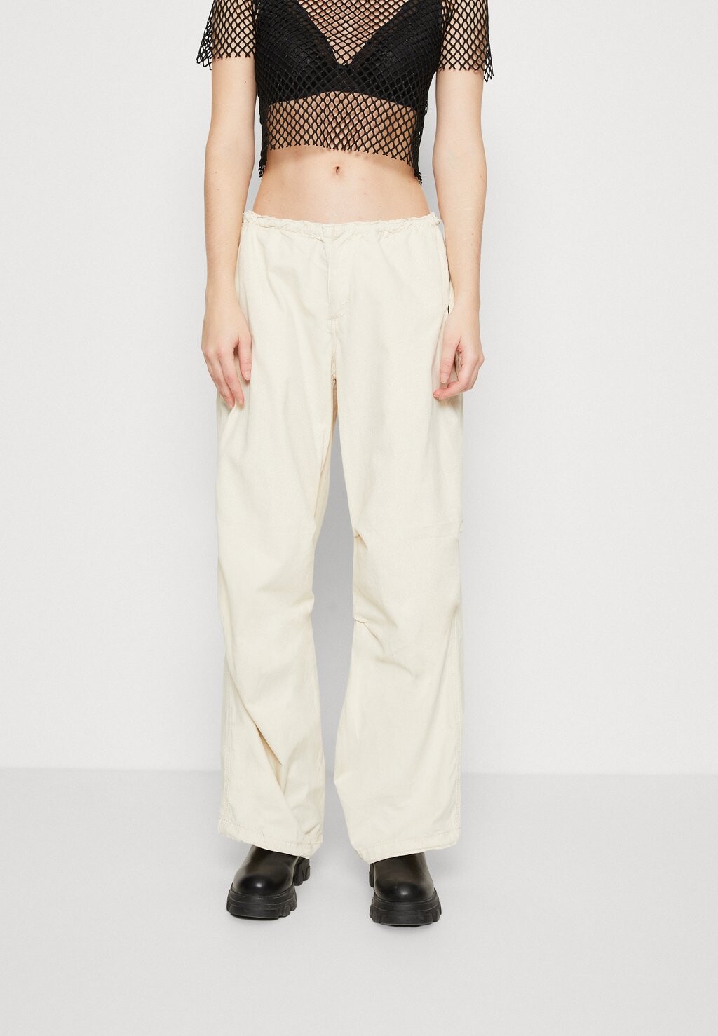 

Брюки BDG Urban Outfitters, Белый