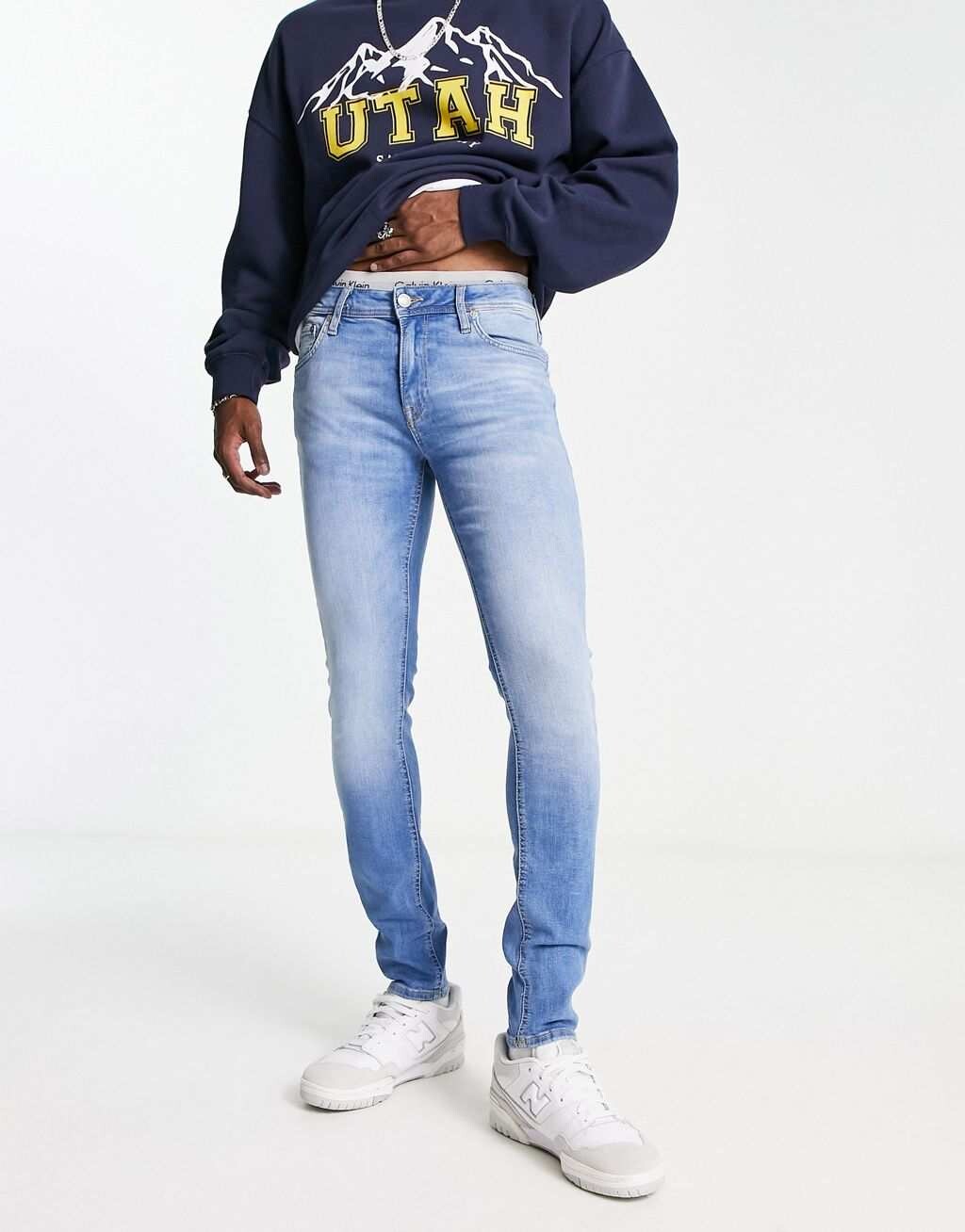 

Джинсы скинни средней степени стирки Jack & Jones Intelligence Glenn