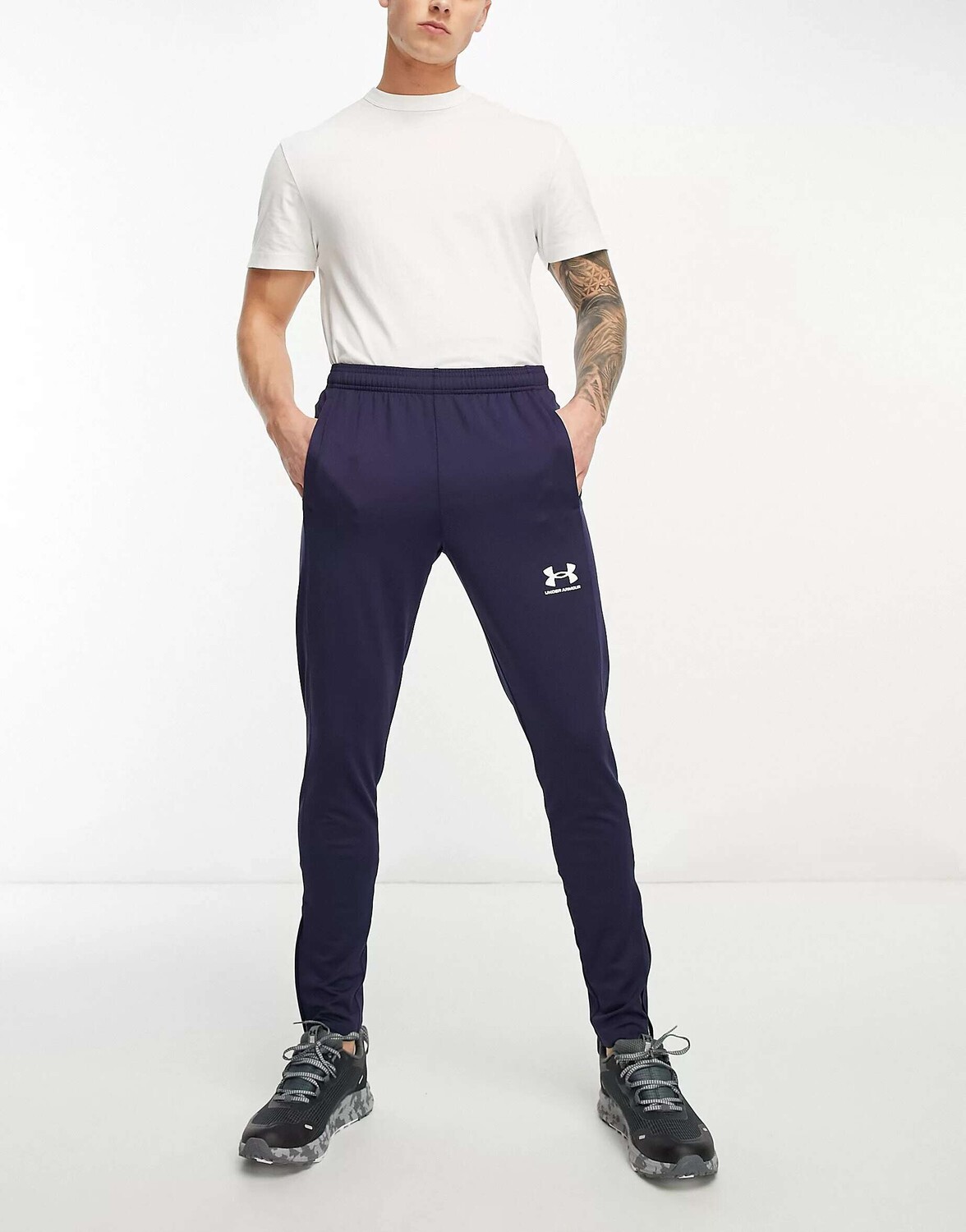 

Темно-синие джоггеры Under Armour Football Challenger