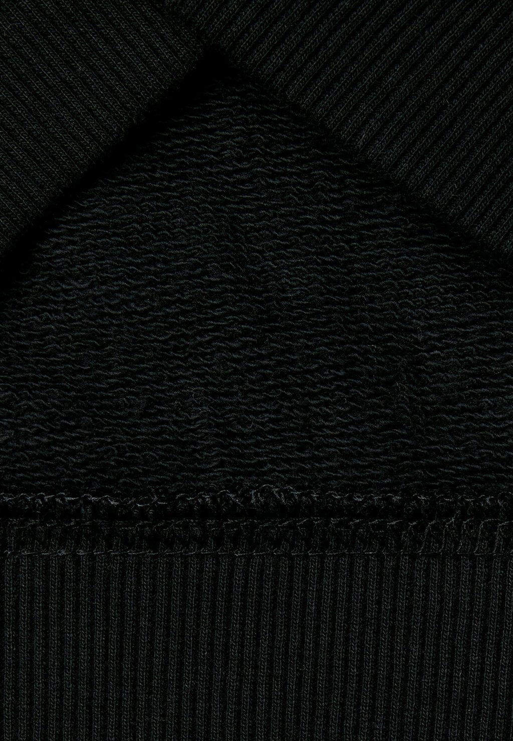 

Толстовка WITH POUCH POCKET AND EMBROIDERED LOGO AT FRONT United Colors of Benetton, черный