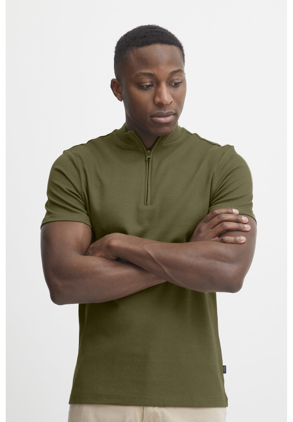

Футболка базовая THEIS ZIPPER Casual Friday, цвет burnt olive