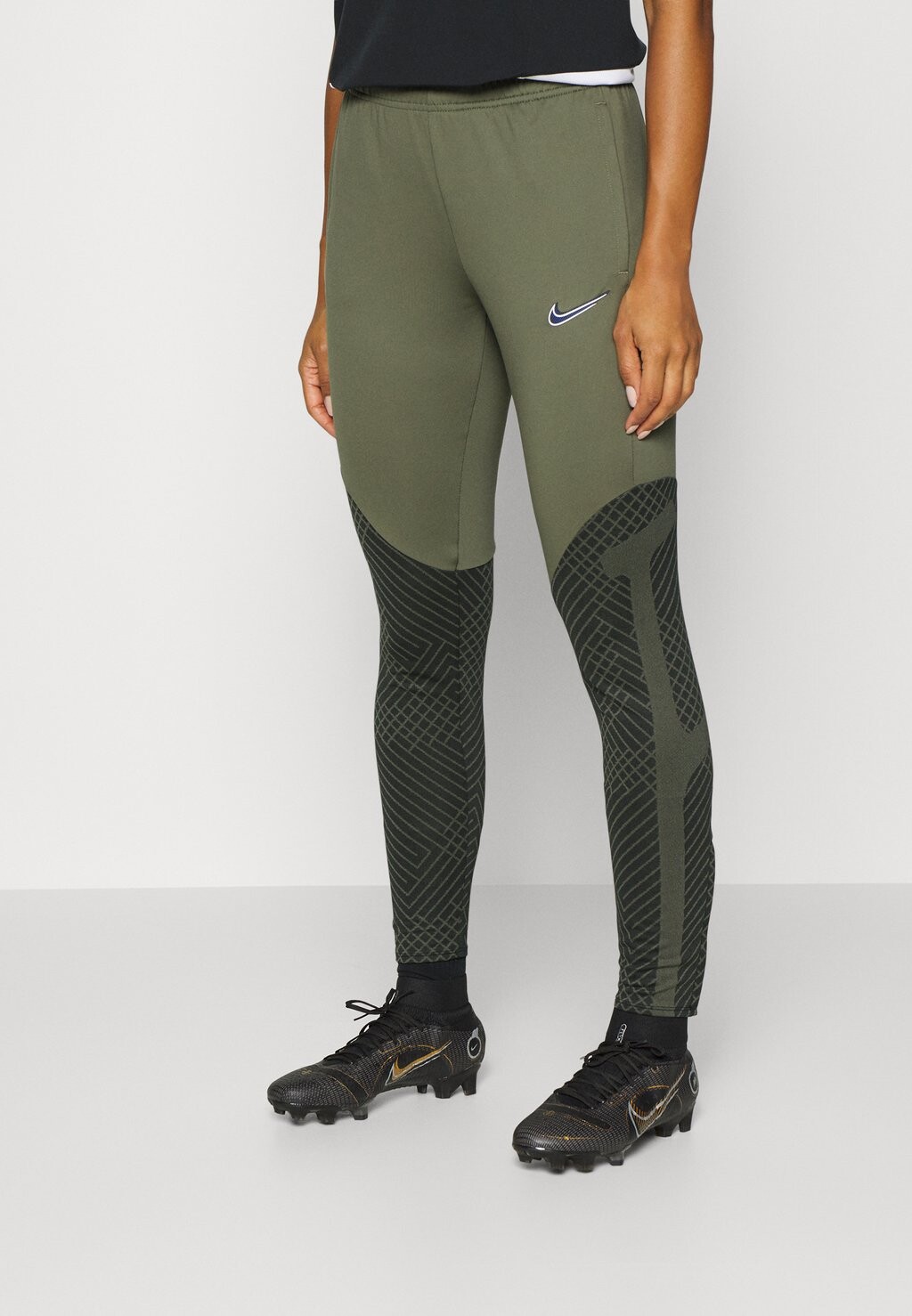 

Спортивные брюки Nike, Серый