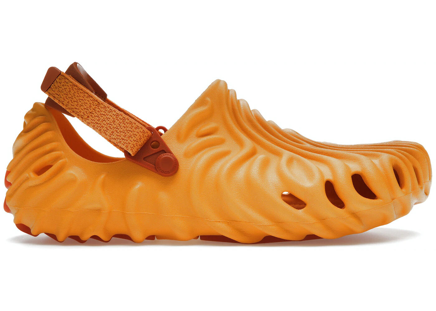 

Сабо Crocs Pollex от Salehe Bembury, оранжевый