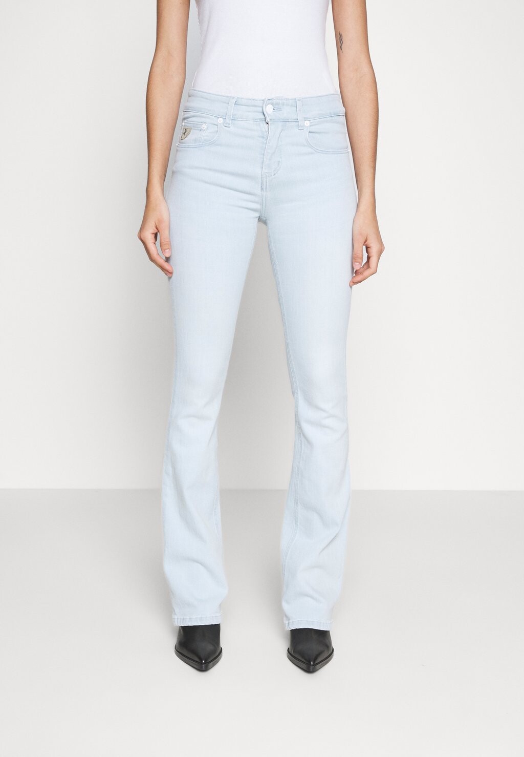 

Джинсы Bootcut LOIS Jeans