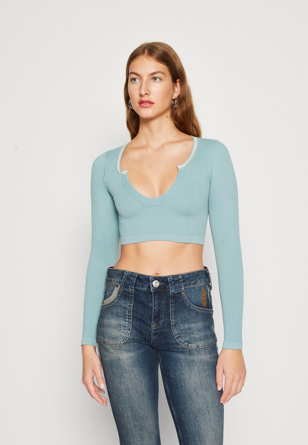 

Топ BDG Urban Outfitters, темно-зеленый