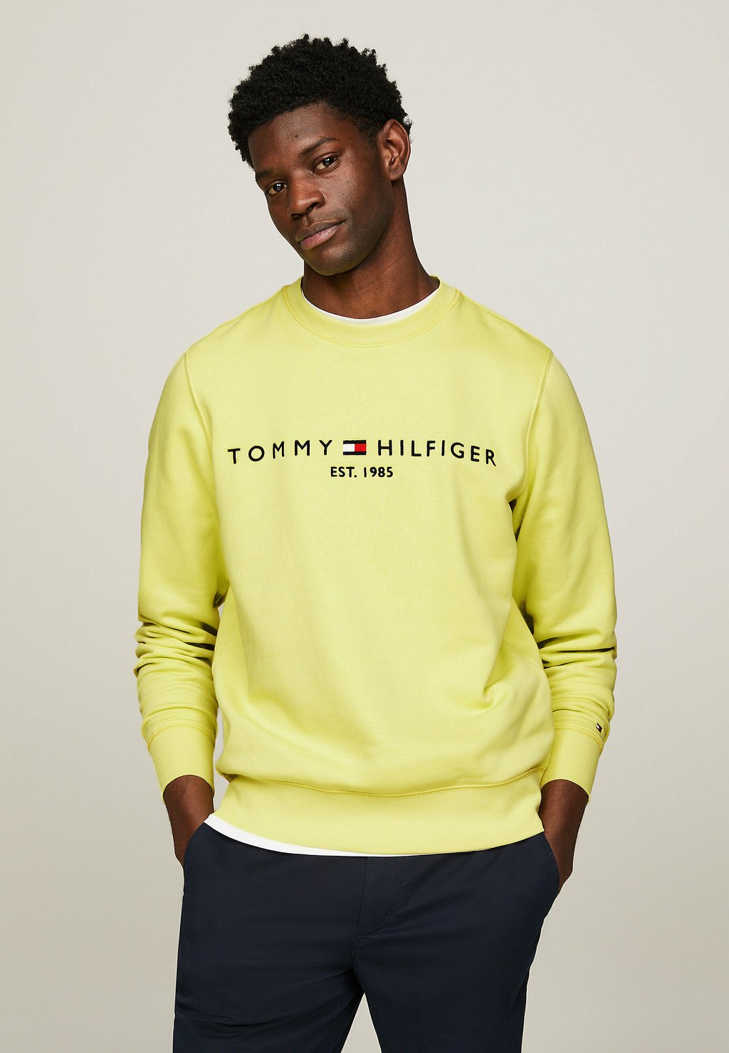 

Толстовка LOGO Tommy Hilfiger, цвет yellow tulip