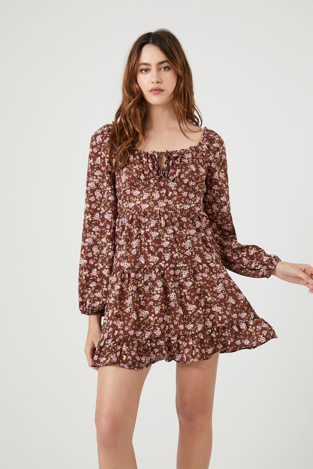 

Мини-платье с цветочным принтом Forever 21, коричневый