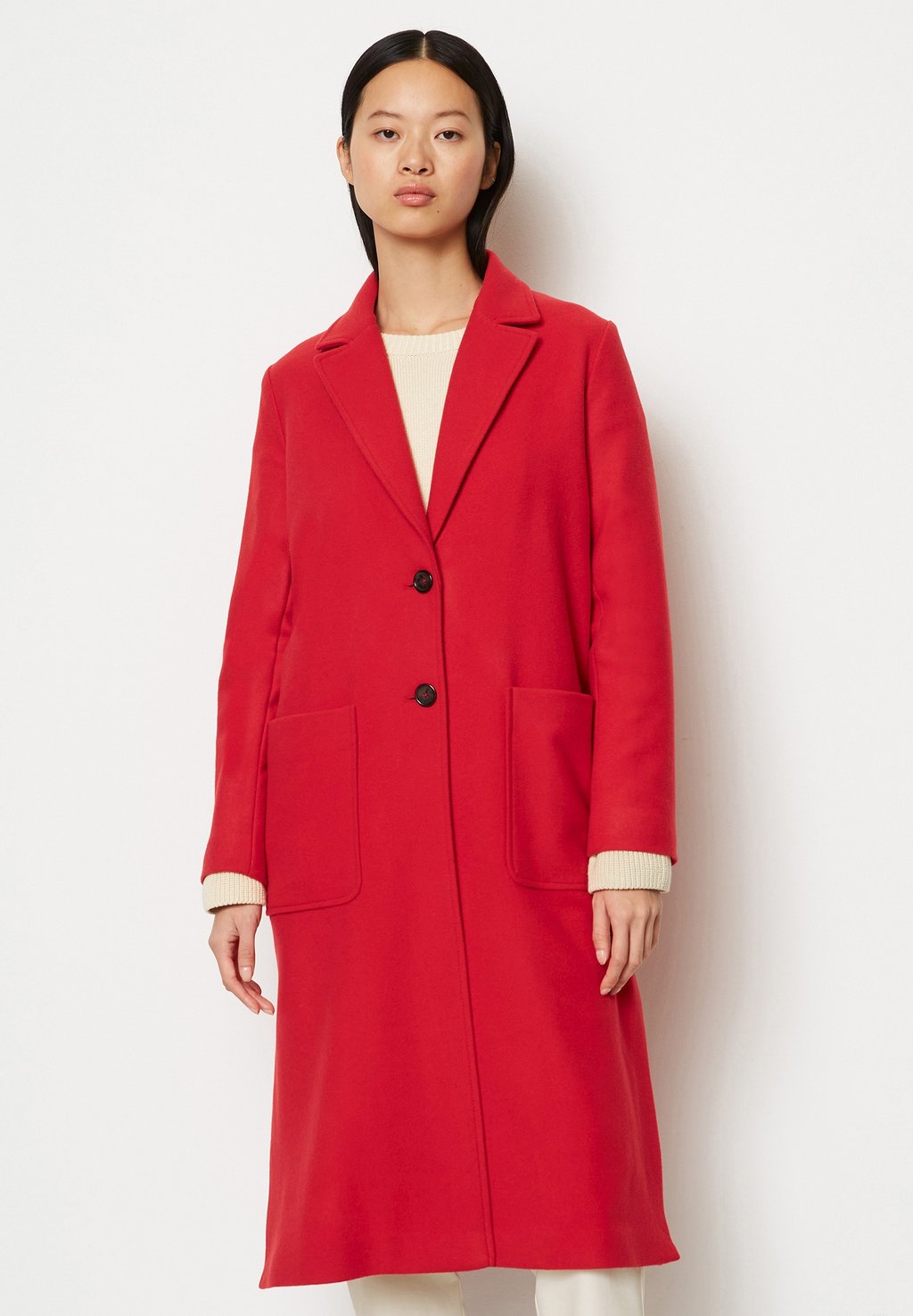 Классическое пальто COAT LONG SIDE SLITS FITTED PATCHED POCKETS LAPEL COLLAR Marc O'Polo, цвет shiny red