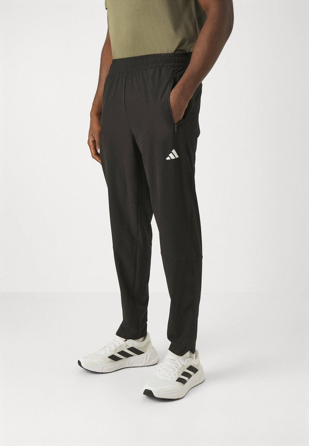 

Спортивные брюки Pant Adidas, цвет black/white