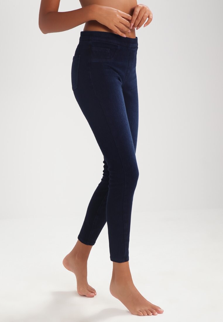 

Леггинсы Spanx