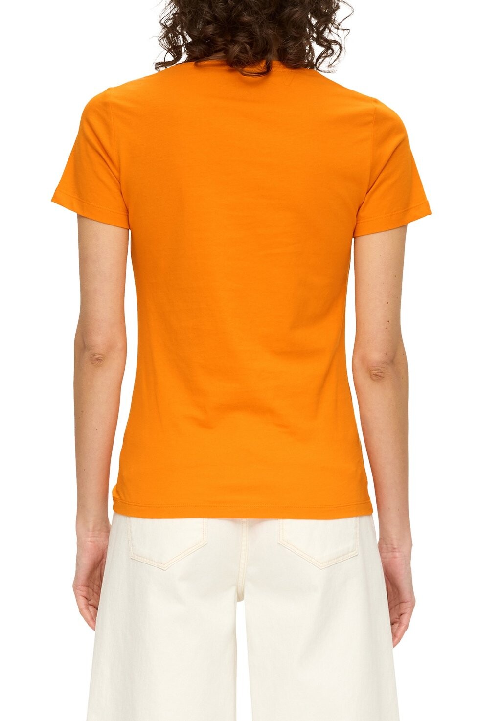 

Простая футболка SLIM-FIT s.Oliver, абрикос