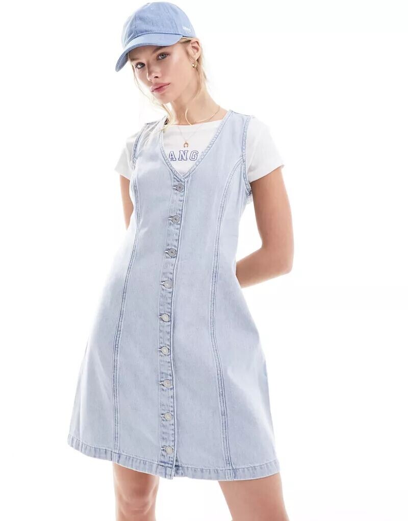 

Голубое джинсовое платье миди Levi's Thora