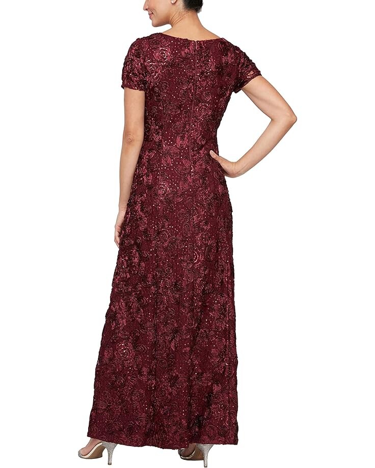 

Платье Alex Evenings Long A-Line Rosette Dress with Sequin Detail, цвет Merlot