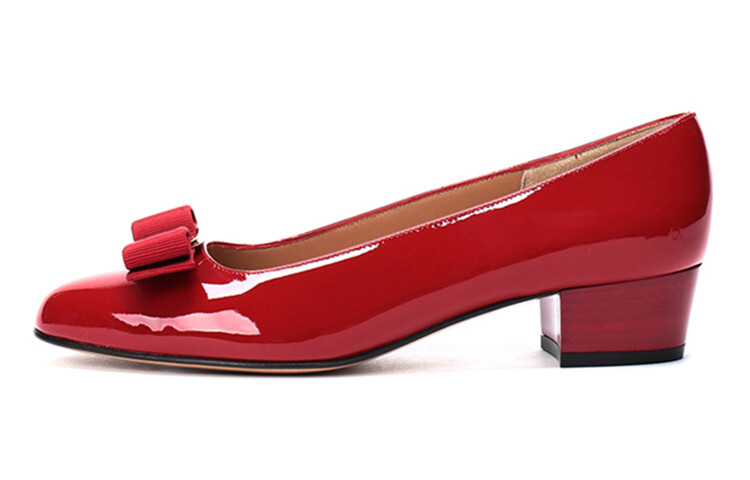 

Ferragamo Wmns VARA Bow Туфли-лодочки красные