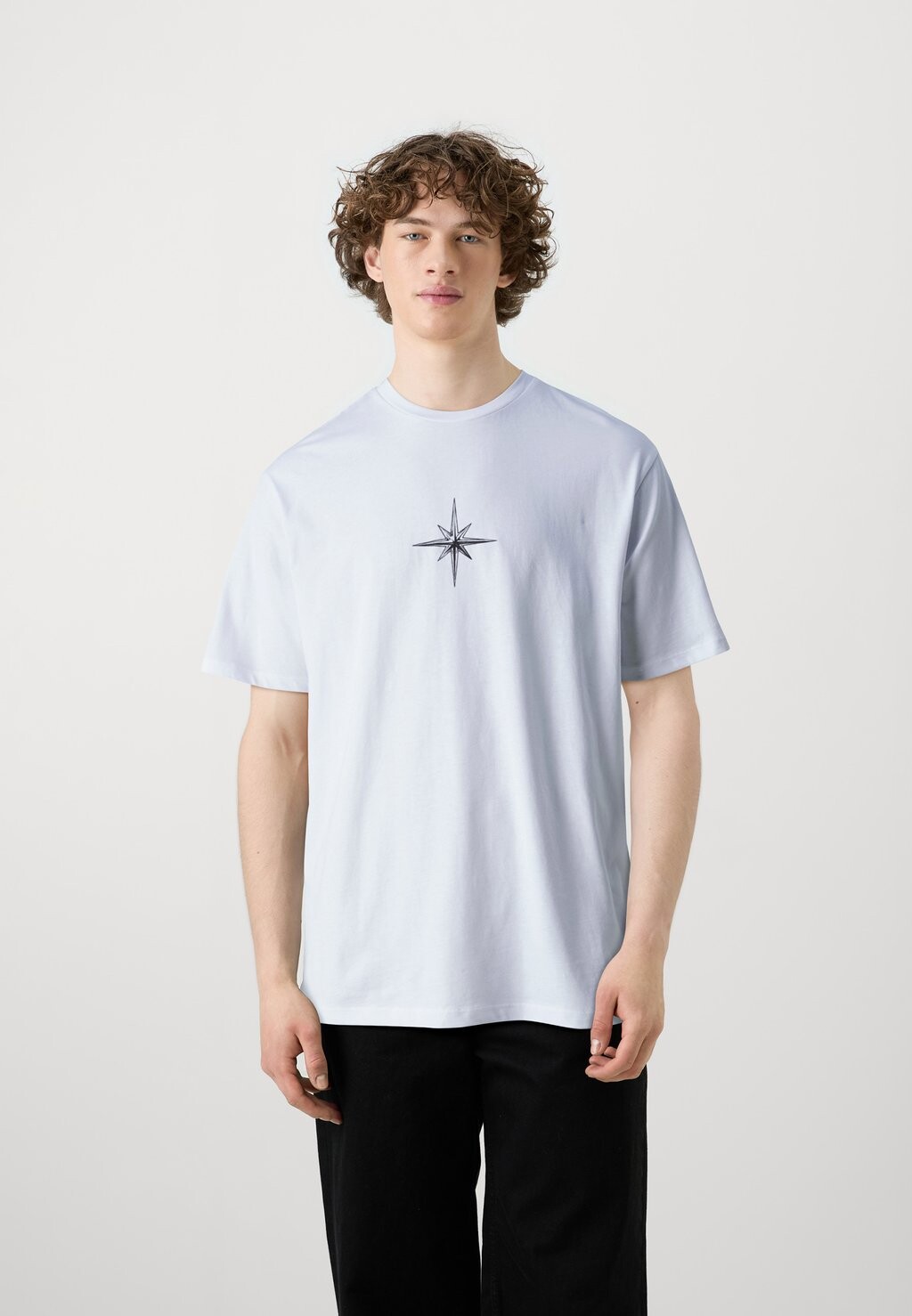 

Футболки с принтом ONSSMART PRINTED TEE UNISEX Only & Sons, белый