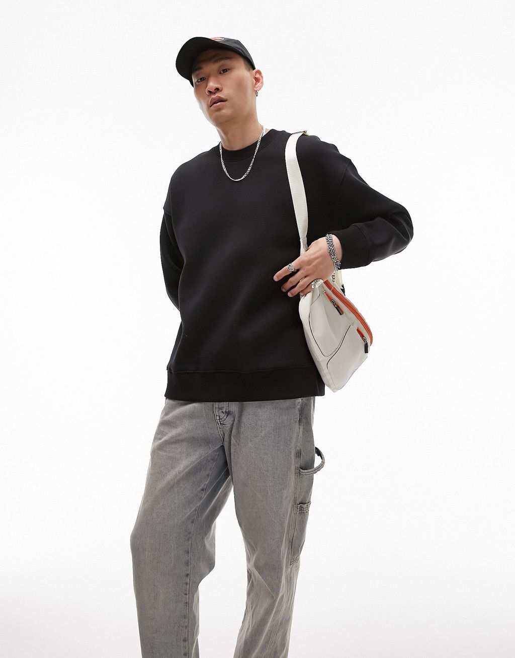 

Черный свитшот оверсайз Topman