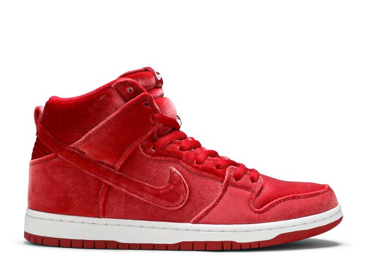 Nike dunk on sale high red velvet