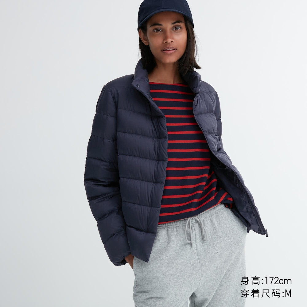 

Пуховик Uniqlo легкий премиум, темно-синий