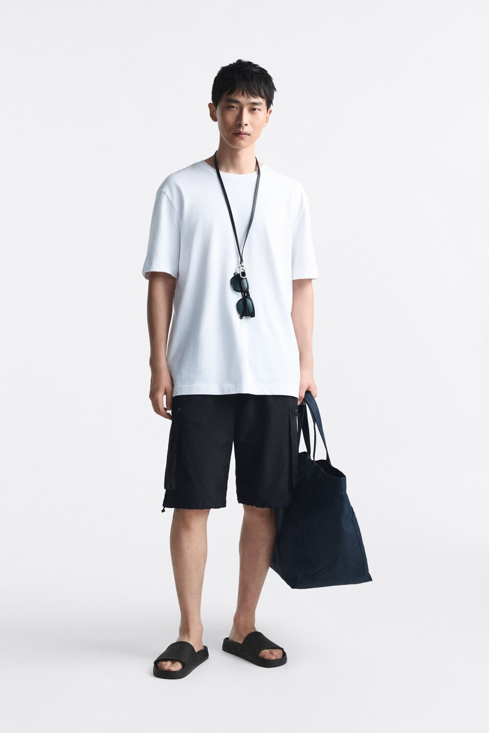 

Текстурные сандалии Zara, черный
