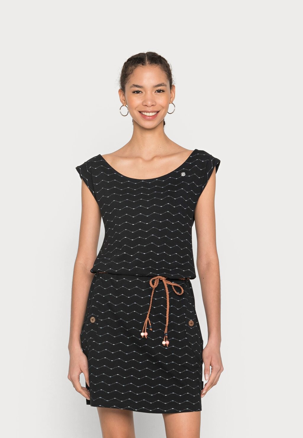 

Платье из джерси TAG ZIG ZAG Ragwear, цвет black
