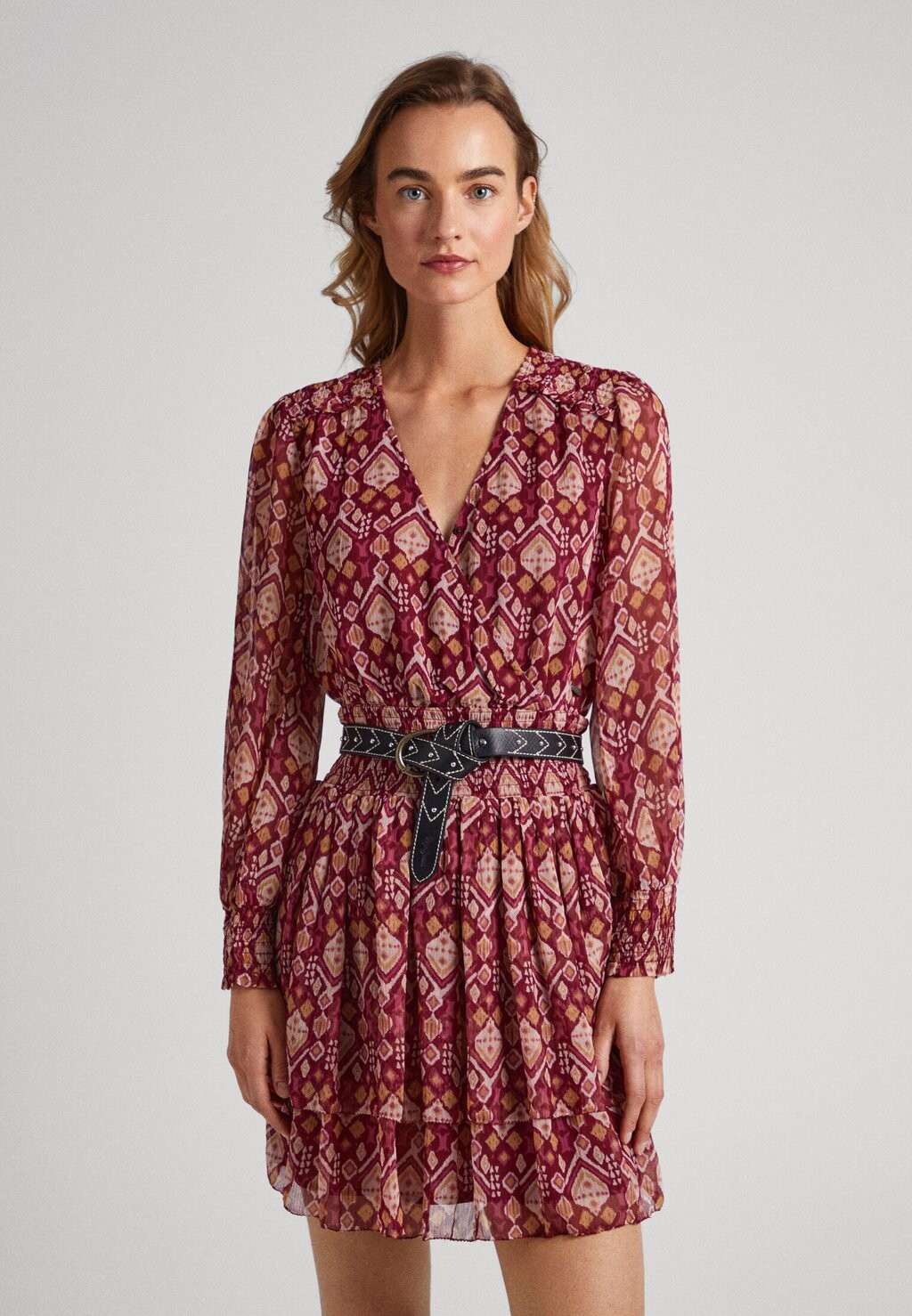 

Летнее платье Pepe Jeans, красный