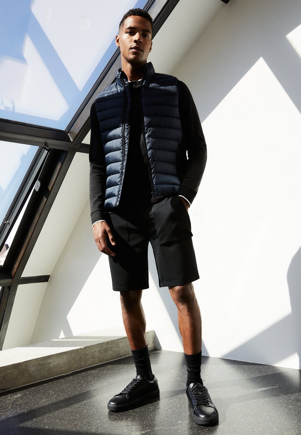 

Жилет Calvin Klein, Черный