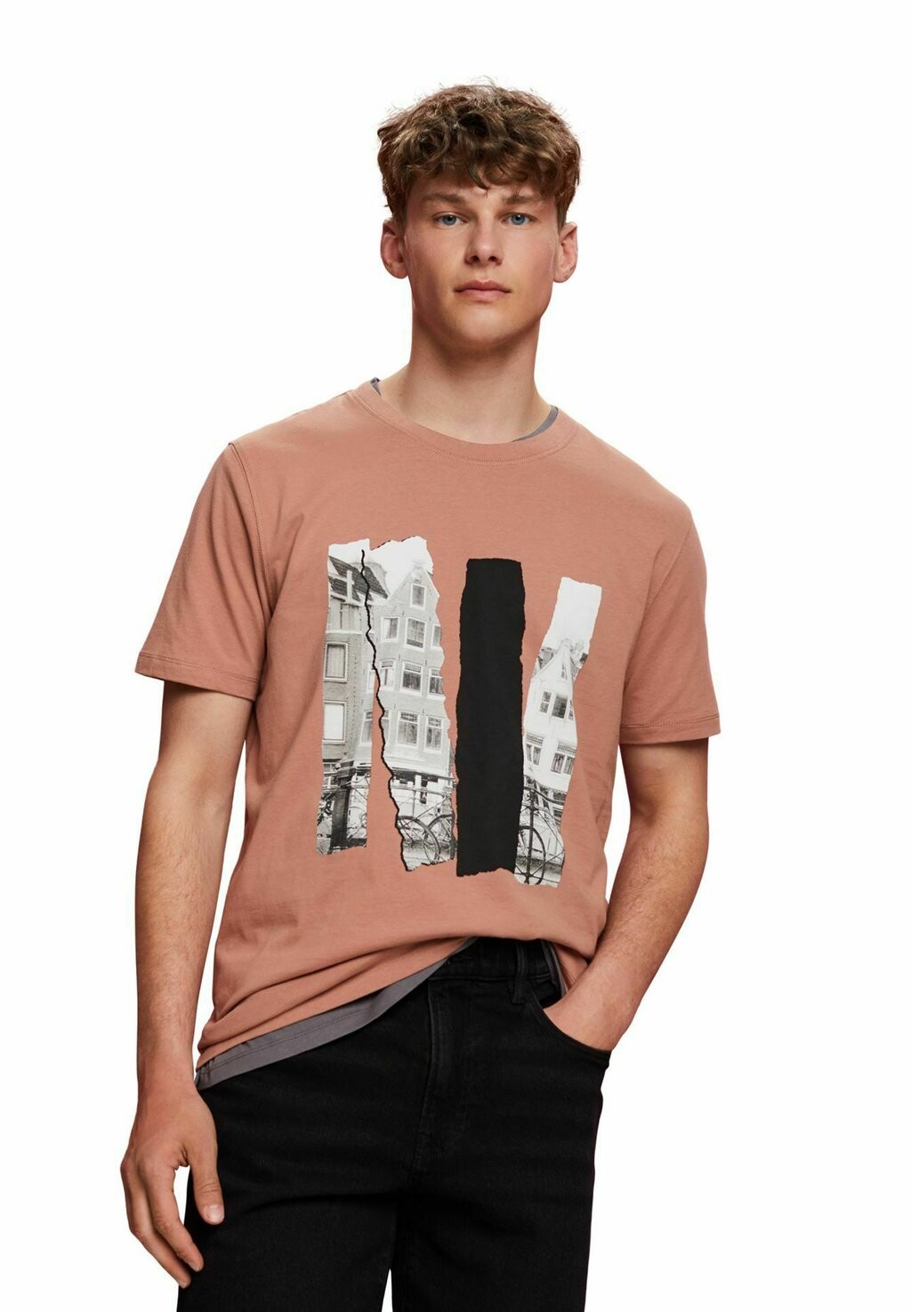 

Футболка с принтом Esprit, розовый