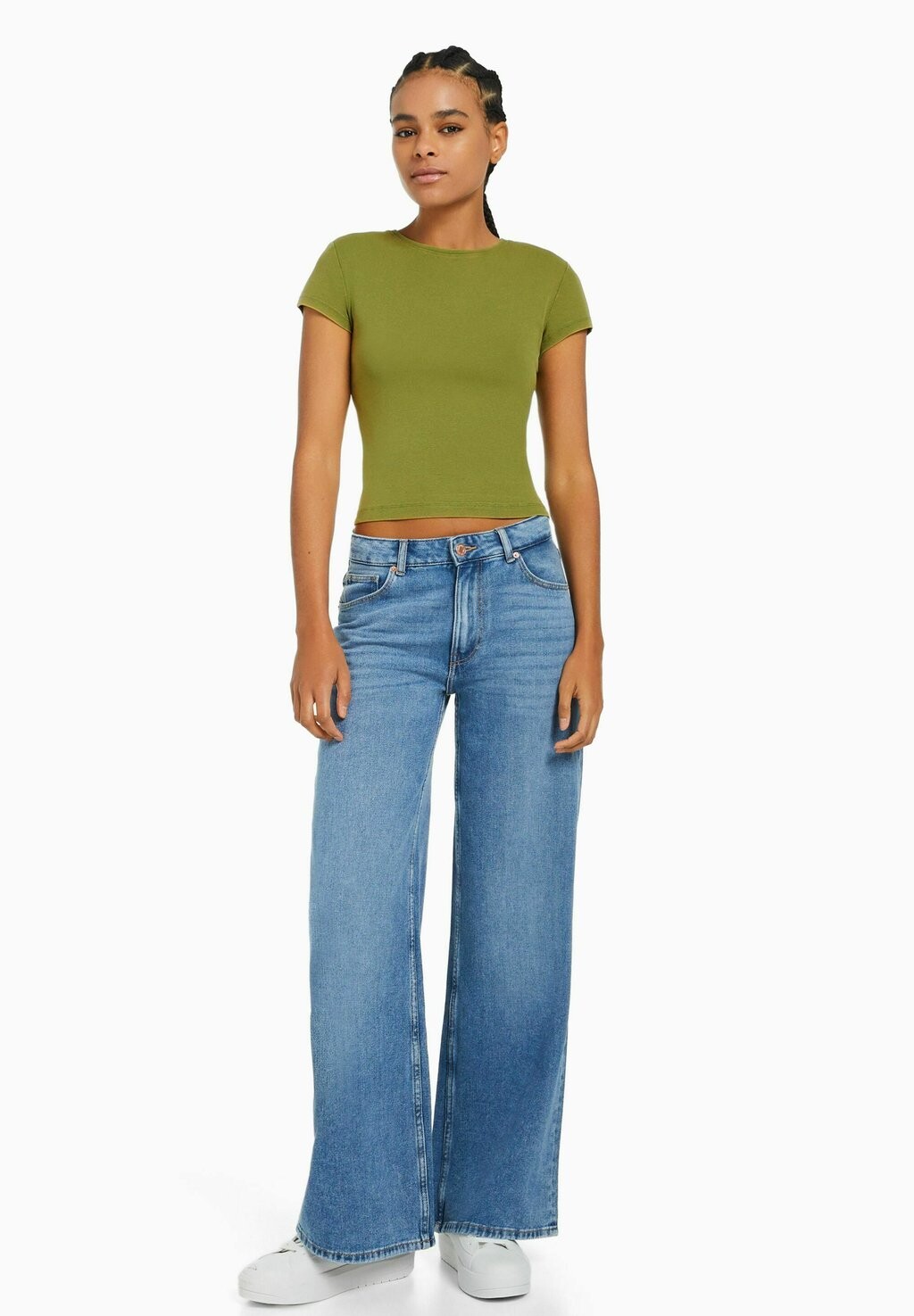 

Базовая футболка Bershka, зеленый