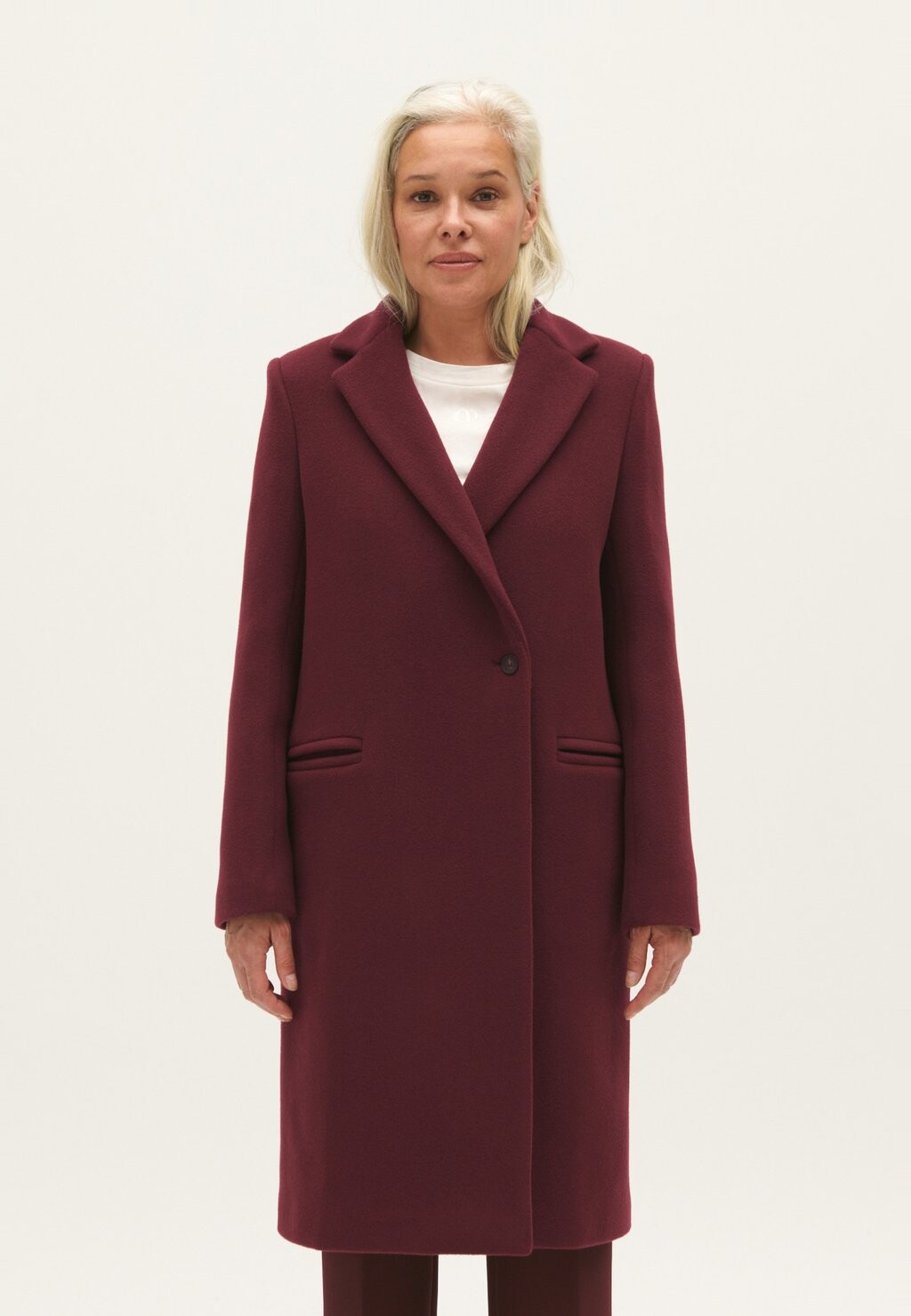 

Классическое пальто Good Claudie Pierlot, цвет bordeaux