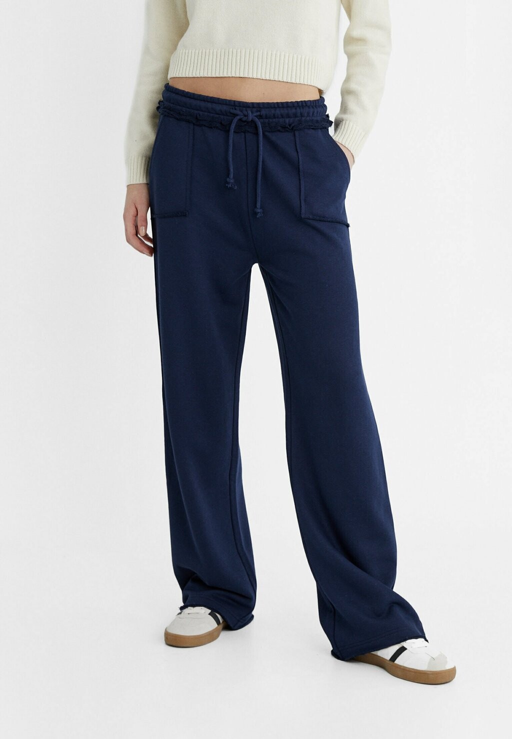 

Брюки для бега FRAYED WITH POCKETS Stradivarius, цвет dark blue