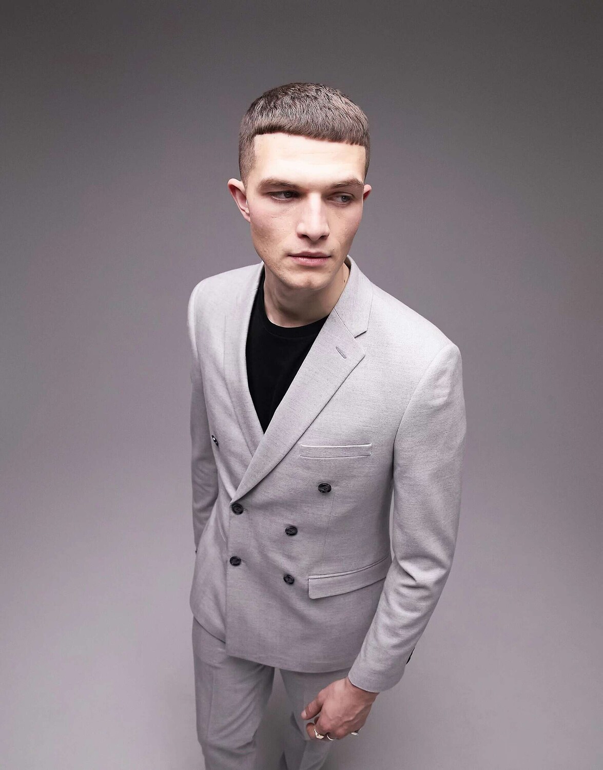 

Серый узкий пиджак с узором "в ёлочку" Topman