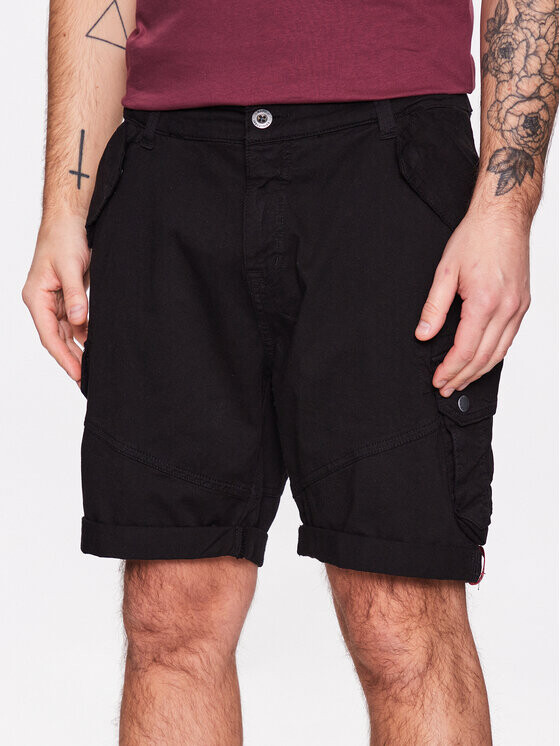 

Тканевые шорты узкого кроя Alpha Industries, черный