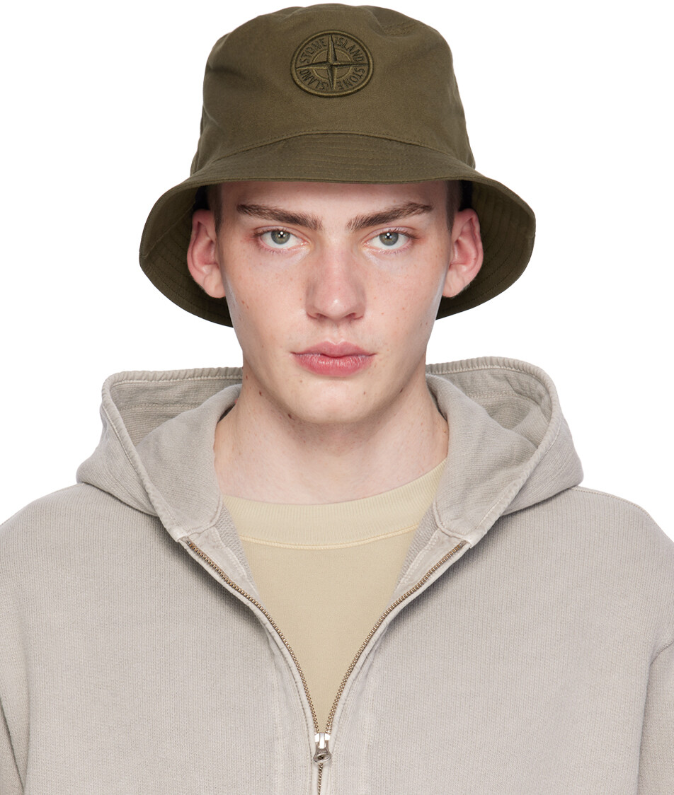 

Коричневая панама с нашивками Stone Island