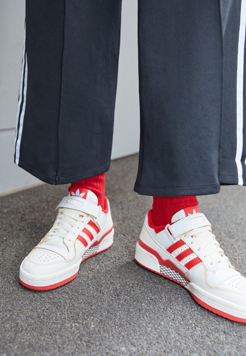 

Кроссовки adidas Originals