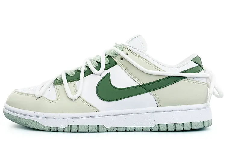

Женские туфли Nike Dunk Low Skate