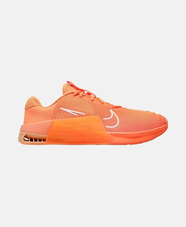 

Спортивная обувь Nike, оранжевый