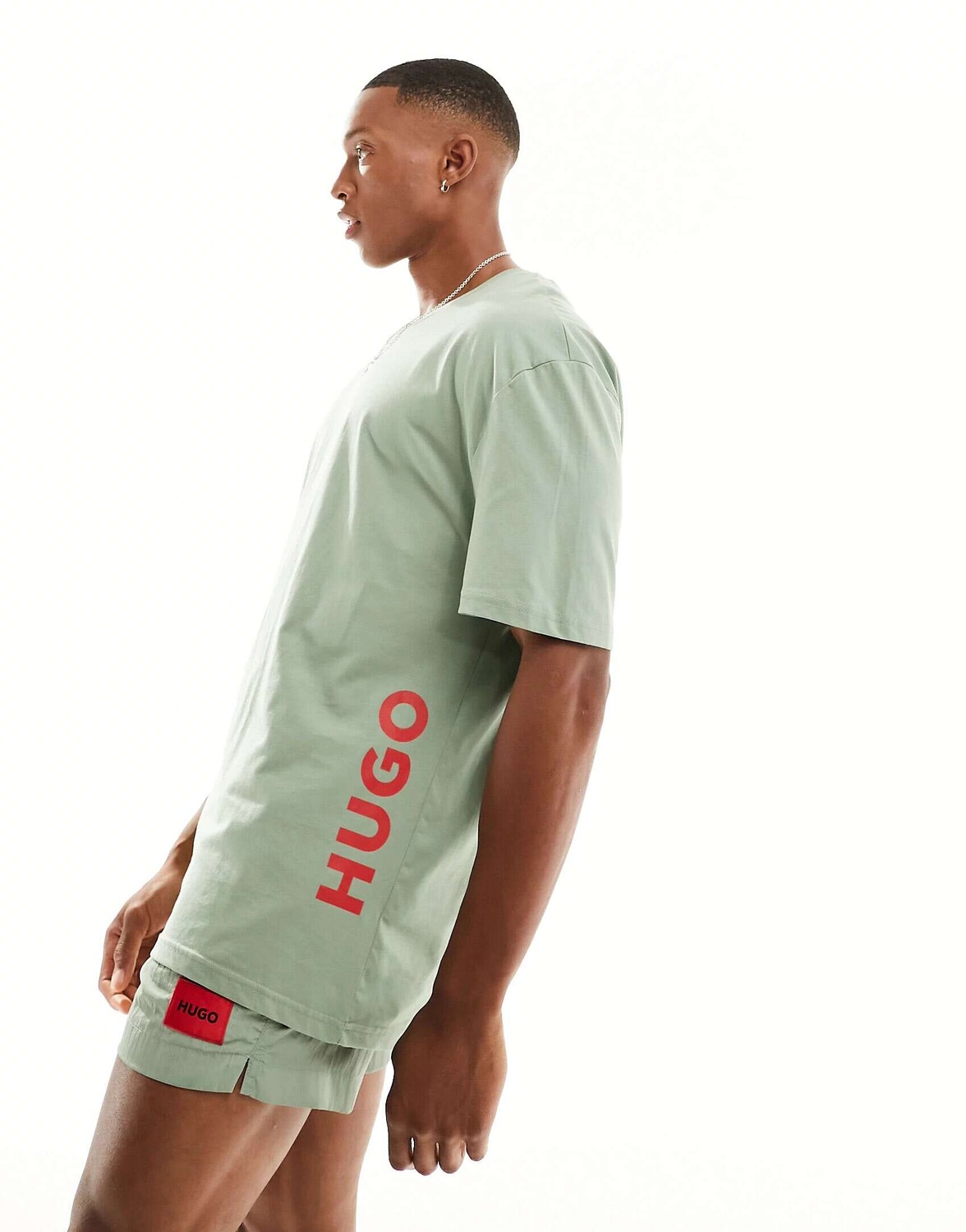 

Свободная футболка HUGO светло-пастельного зеленого цвета - LGREEN HUGO Bodywear, Зеленый