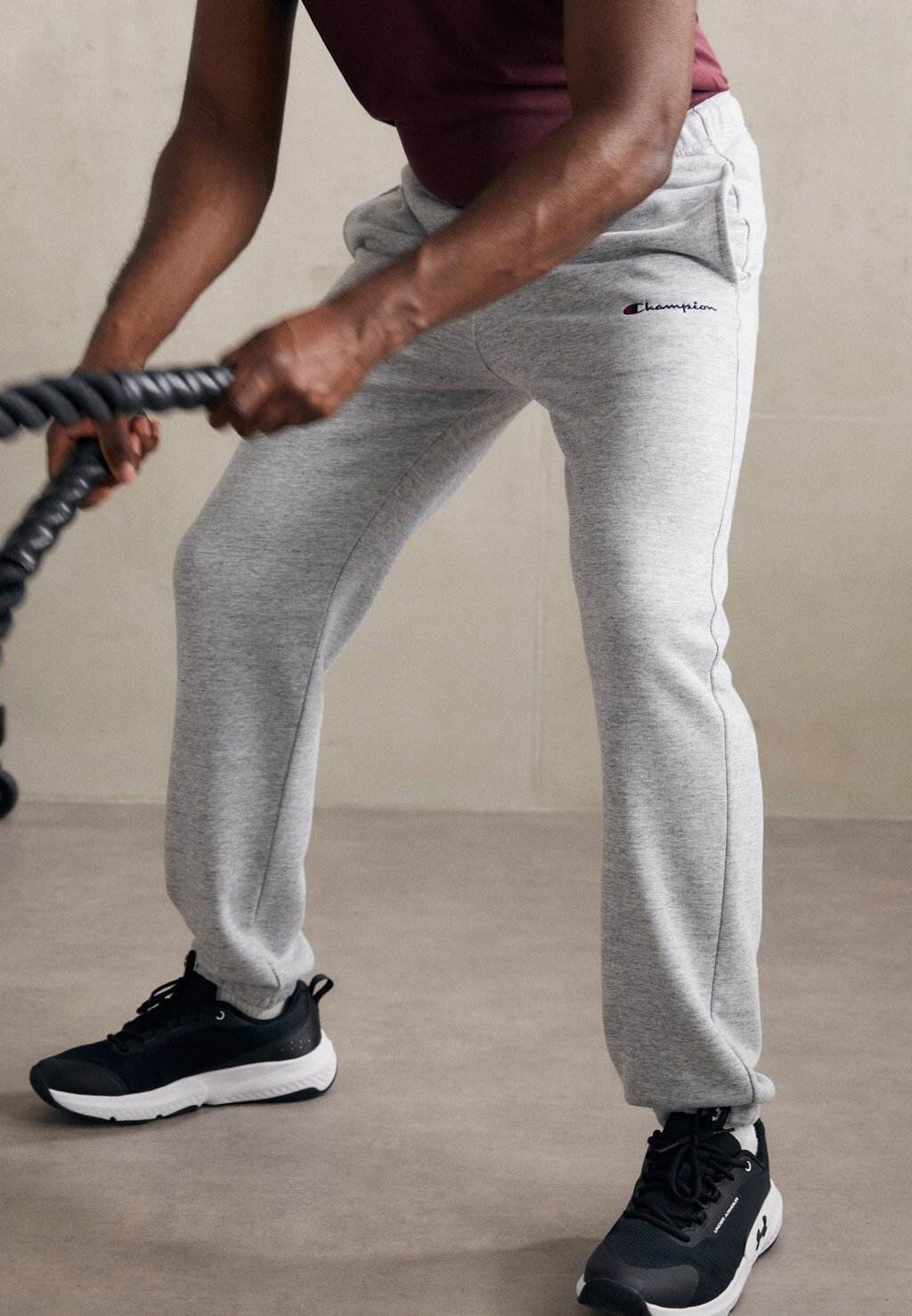 

Спортивные брюки Icons Elastic Cuff Pants Small Logo Champion, цвет grey melange