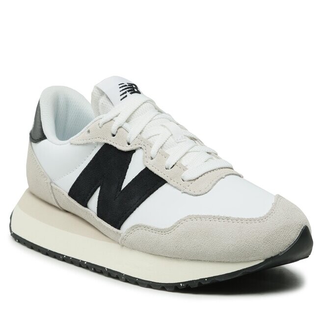 

Кроссовки New Balance, белый