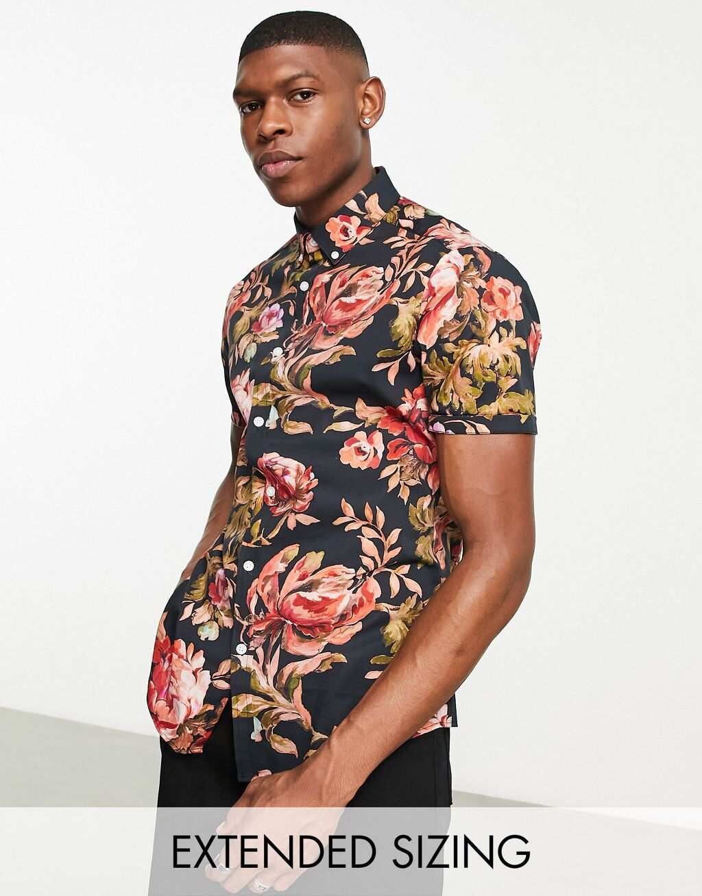 

Узкая рубашка стрейч с черно-красным цветочным принтом ASOS DESIGN