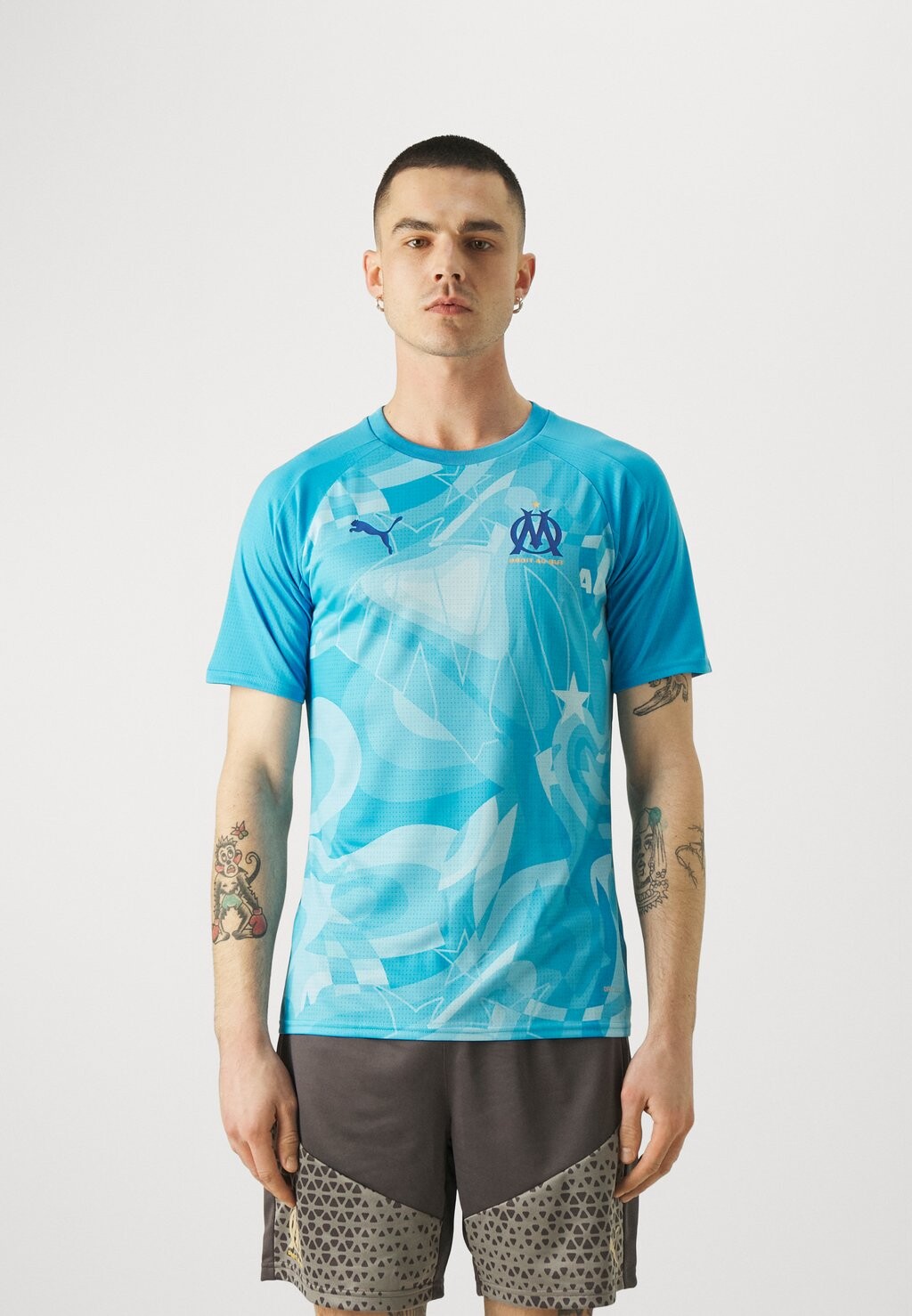 

Команда Olympique De Marsaille Prematch Puma, цвет bleu azur/clyde royal
