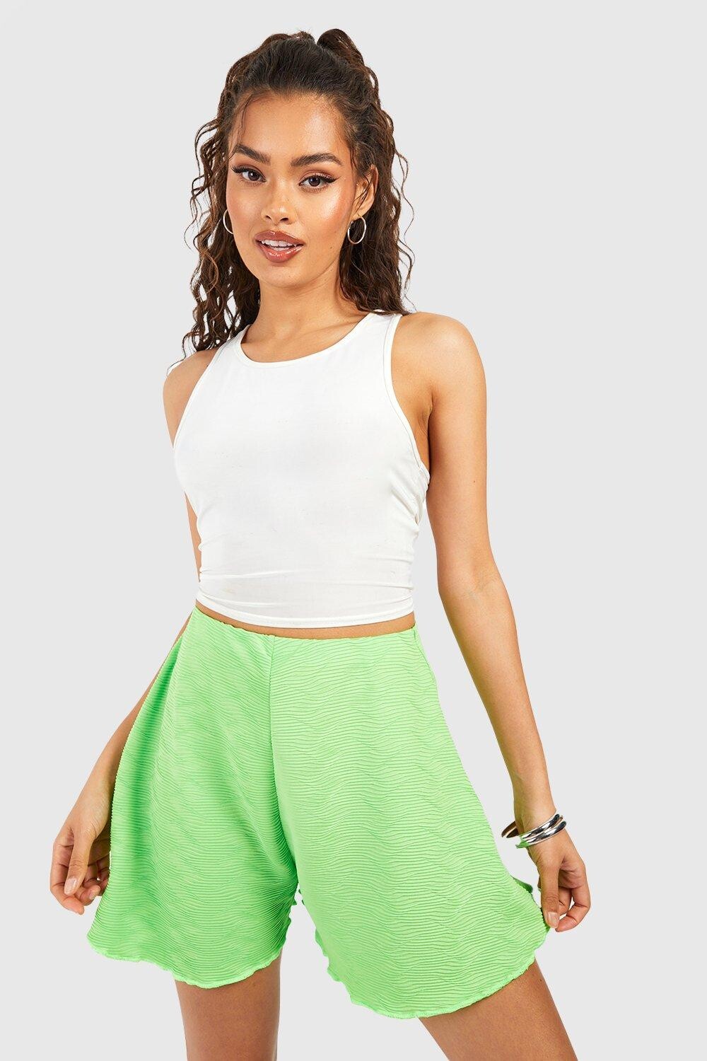 

Шорты с текстурированной флиппи Boohoo, зеленый