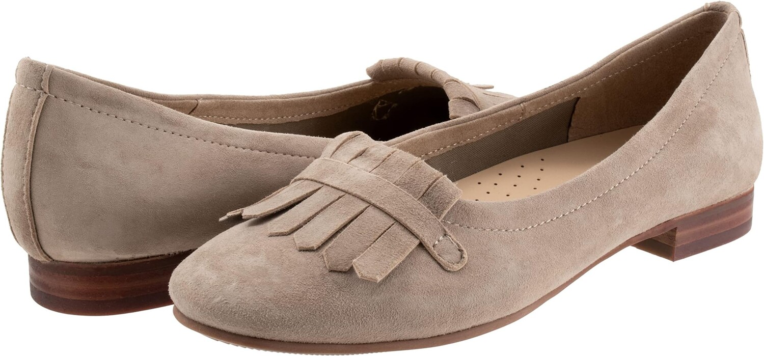 

Балетки Greyson Trotters, цвет Stone Suede