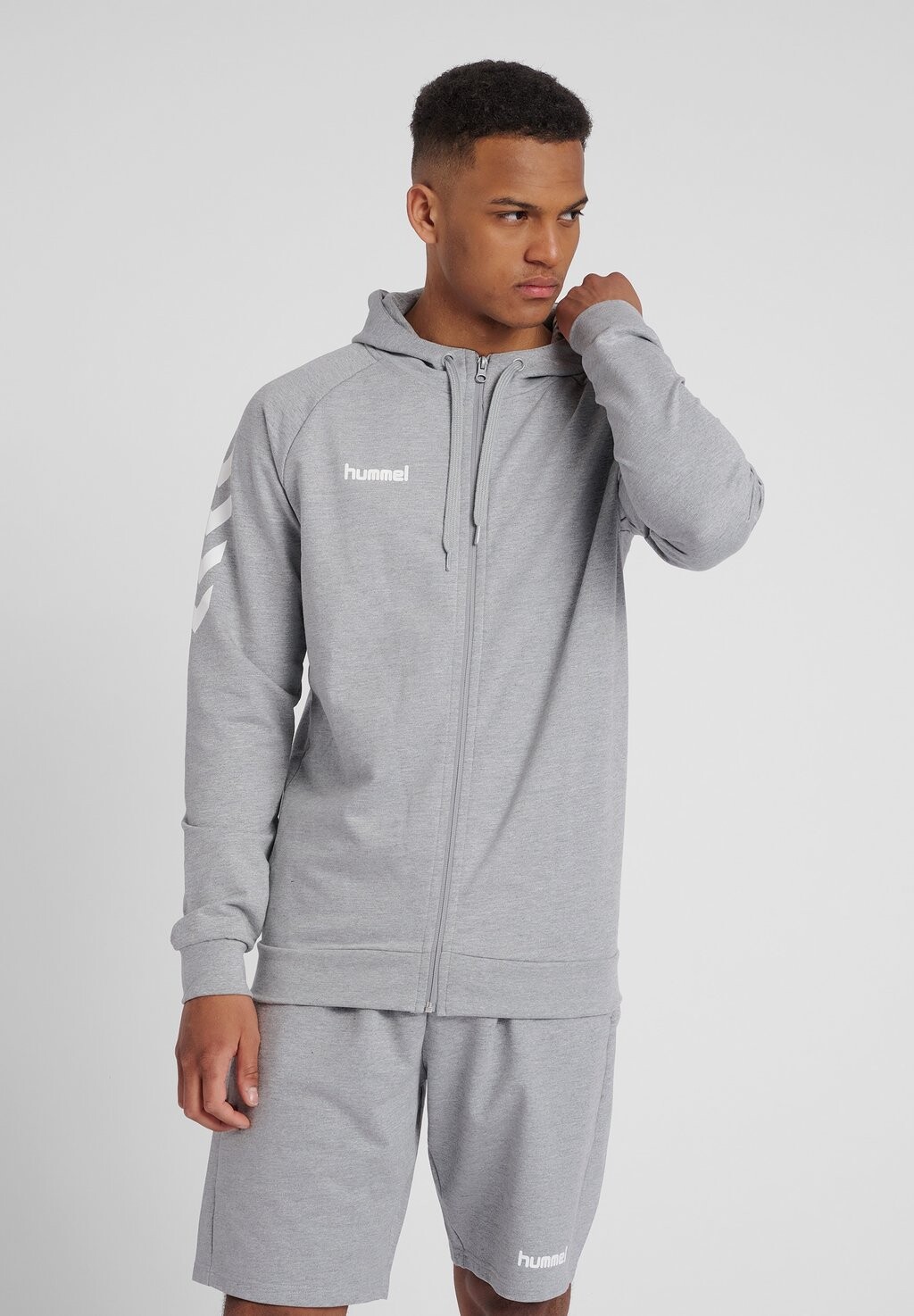 

Толстовка на молнии Hummel, Серый