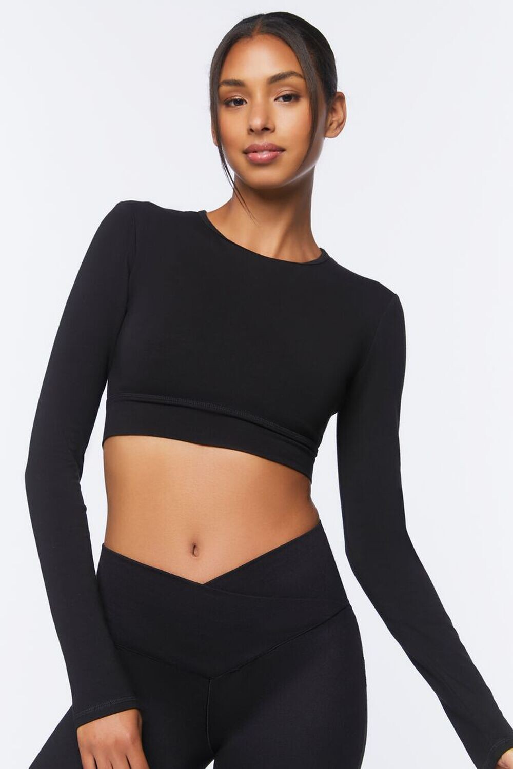 

Укороченный топ Active с вырезами Forever 21, черный
