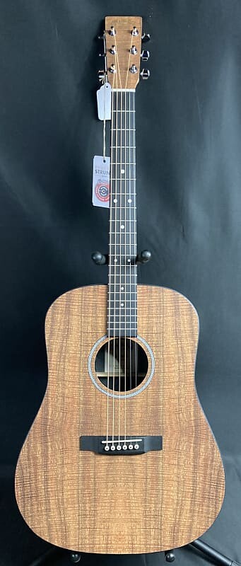 

Акустическая гитара Martin D-X1E Koa Dreadnought Acoustic-Electric Guitar w/ Gig Bag