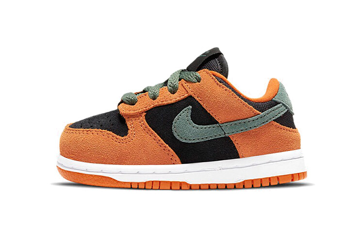 

Кроссовки Nike Dunk Low для малышей TD