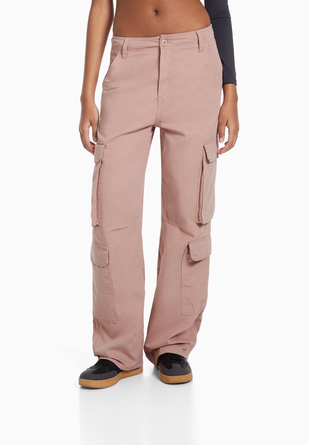

Брюки карго Bershka